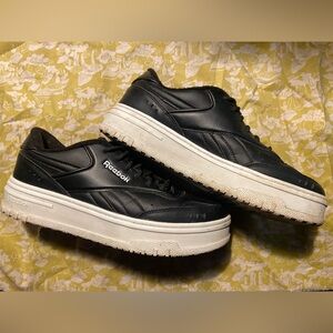 Women’s Reebok sneakers